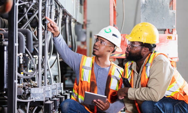 Best Local Electrician Companies  in Palacios, TX